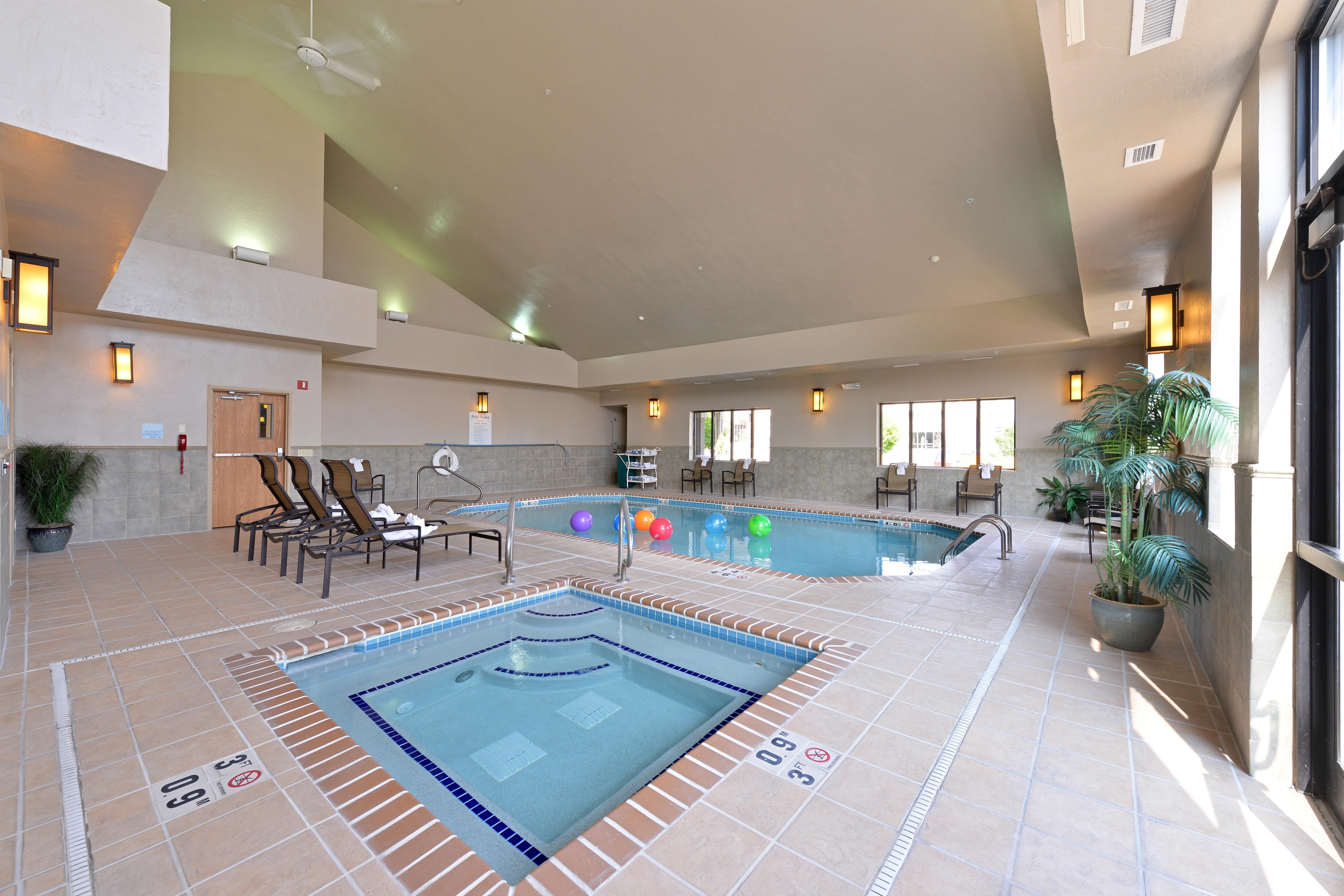 Holiday Inn Express Hotel & Suites Gillette By Ihg Kültér fotó