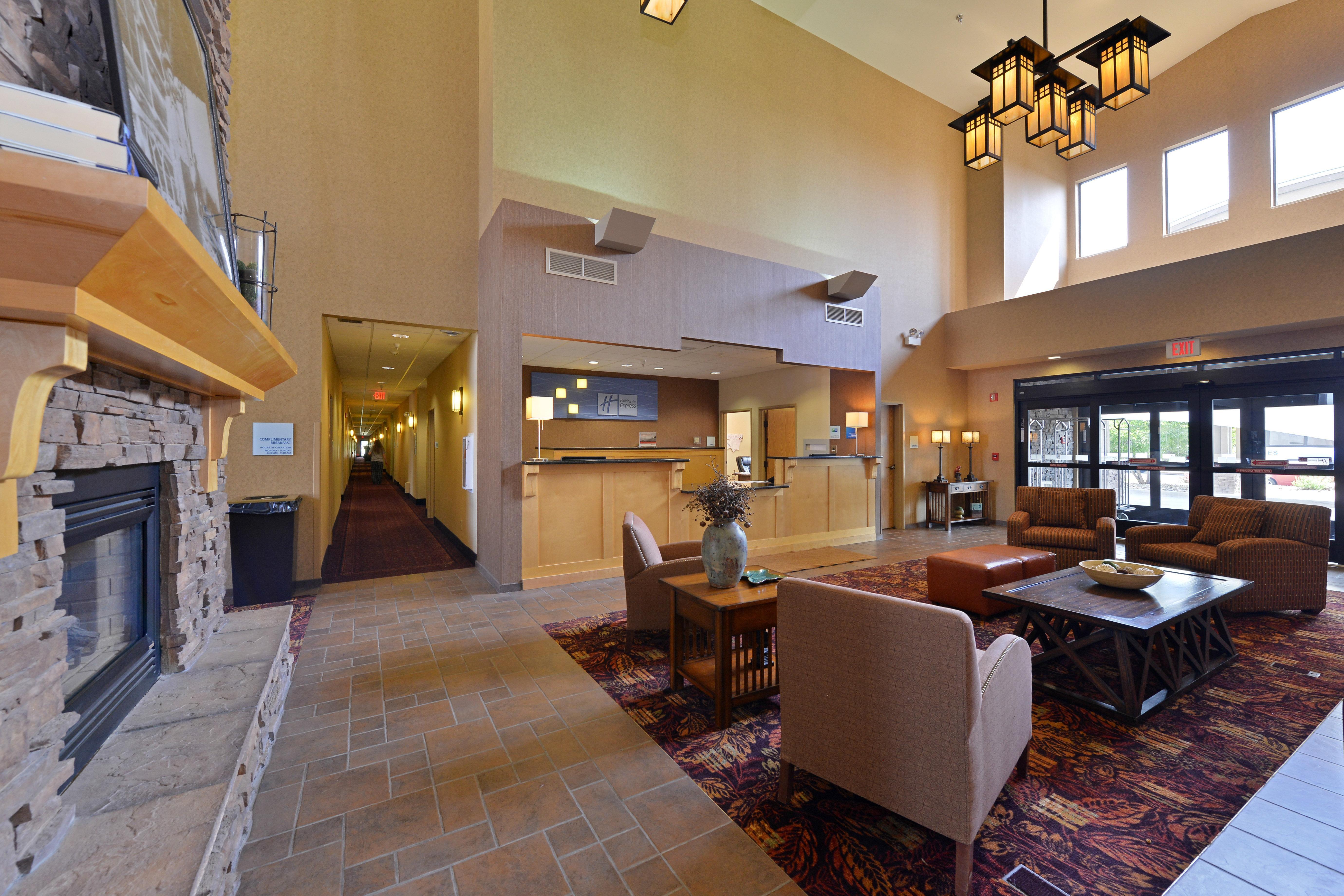 Holiday Inn Express Hotel & Suites Gillette By Ihg Kültér fotó